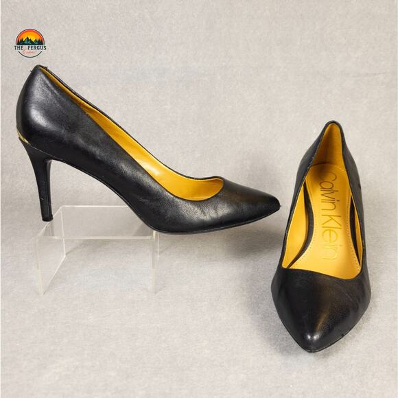 Calvin Klein KAMARA Pump Stiletto Heels Black Leather Corpcore Women's Size 8.5 - Picture 1 of 13